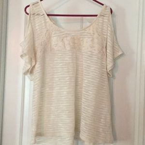 Cream woman’s XL blouse